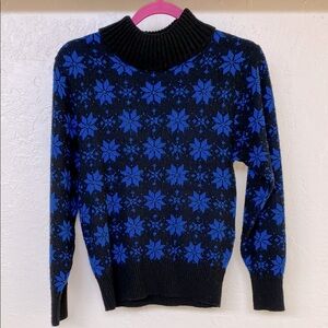 Annie Rein Vintage Fuzzy Sweater ❄️